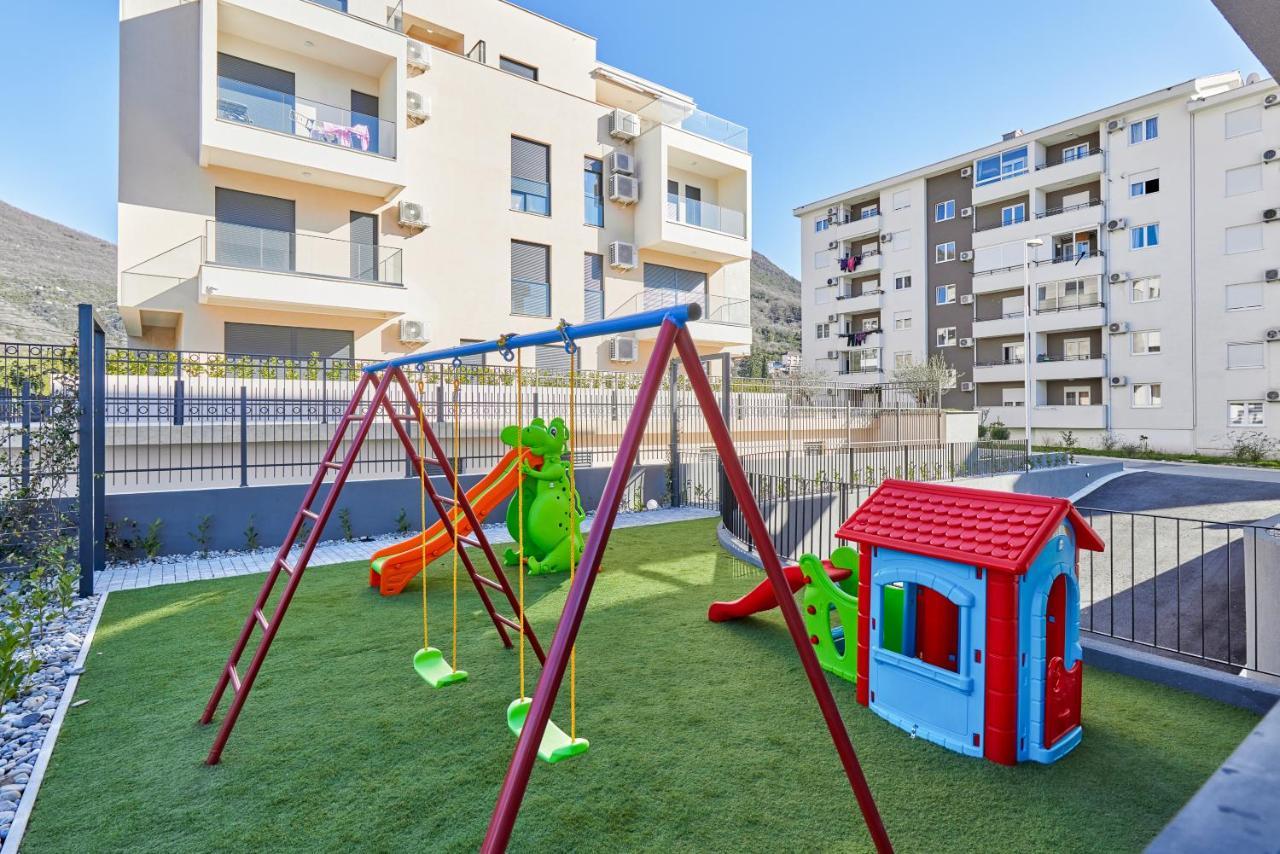 Bjelica Rental Apartments - Nela Apartment Tivat Eksteriør billede