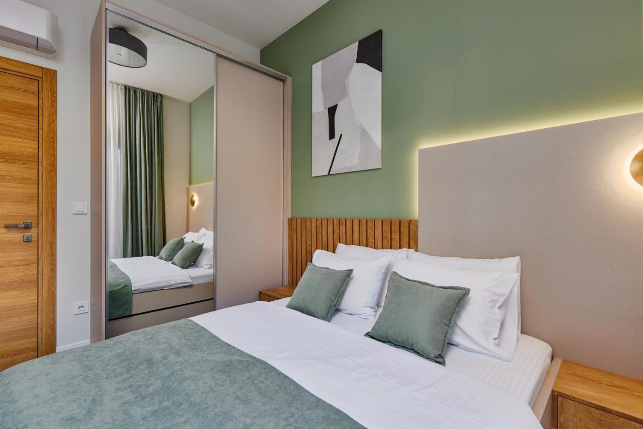 Bjelica Rental Apartments - Nela Apartment Tivat Eksteriør billede