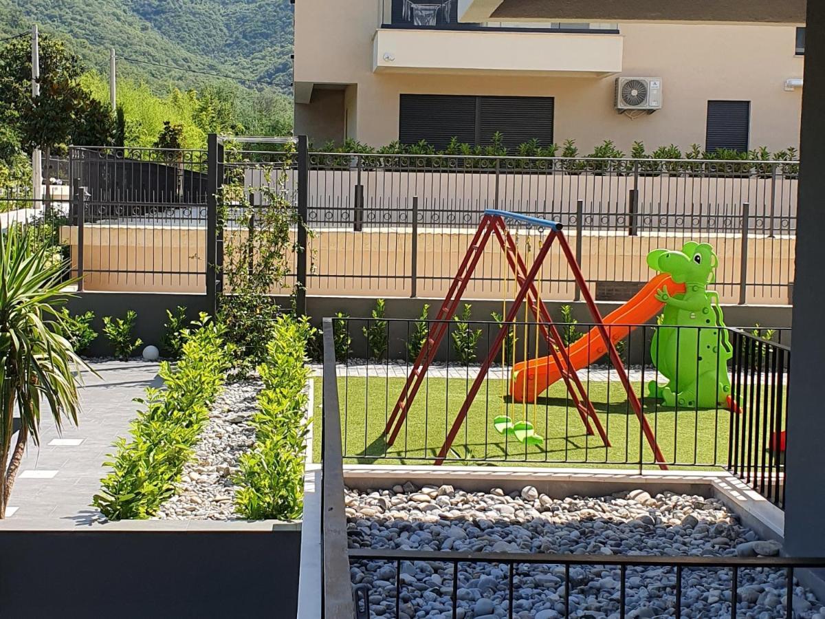 Bjelica Rental Apartments - Nela Apartment Tivat Eksteriør billede